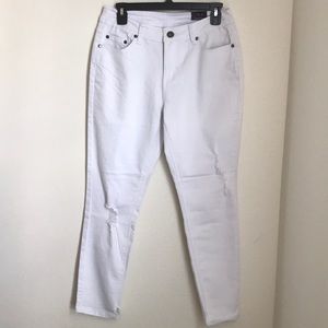 JW White Jeans